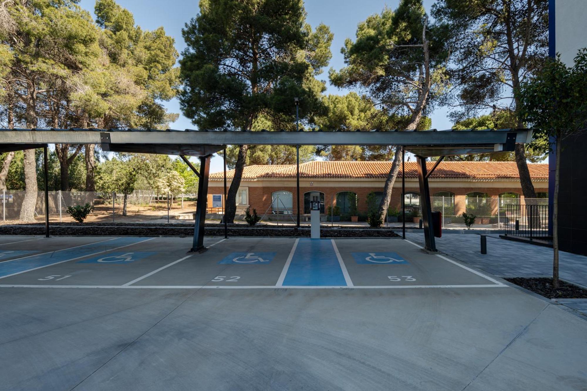 Ibis Budget Madrid Aeropuerto Exterior foto