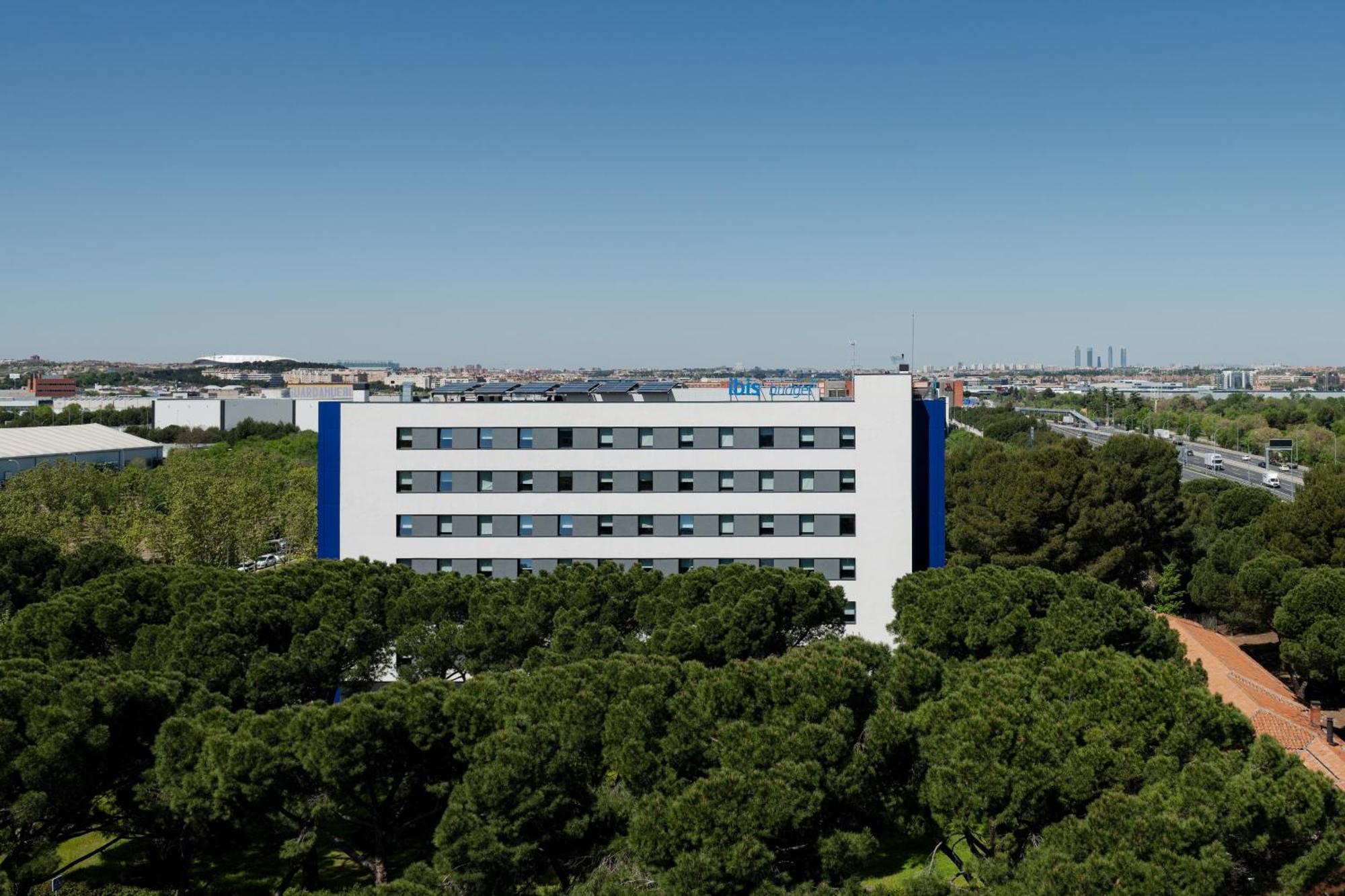 Ibis Budget Madrid Aeropuerto Exterior foto