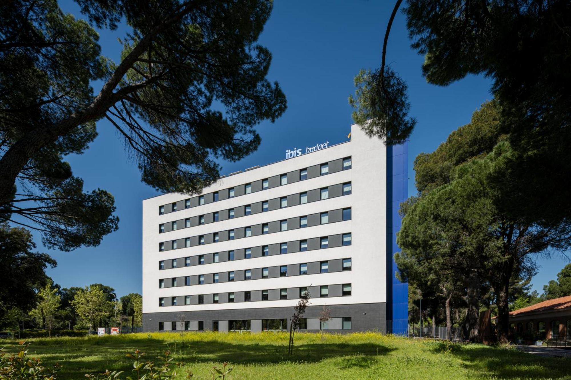 Ibis Budget Madrid Aeropuerto Exterior foto